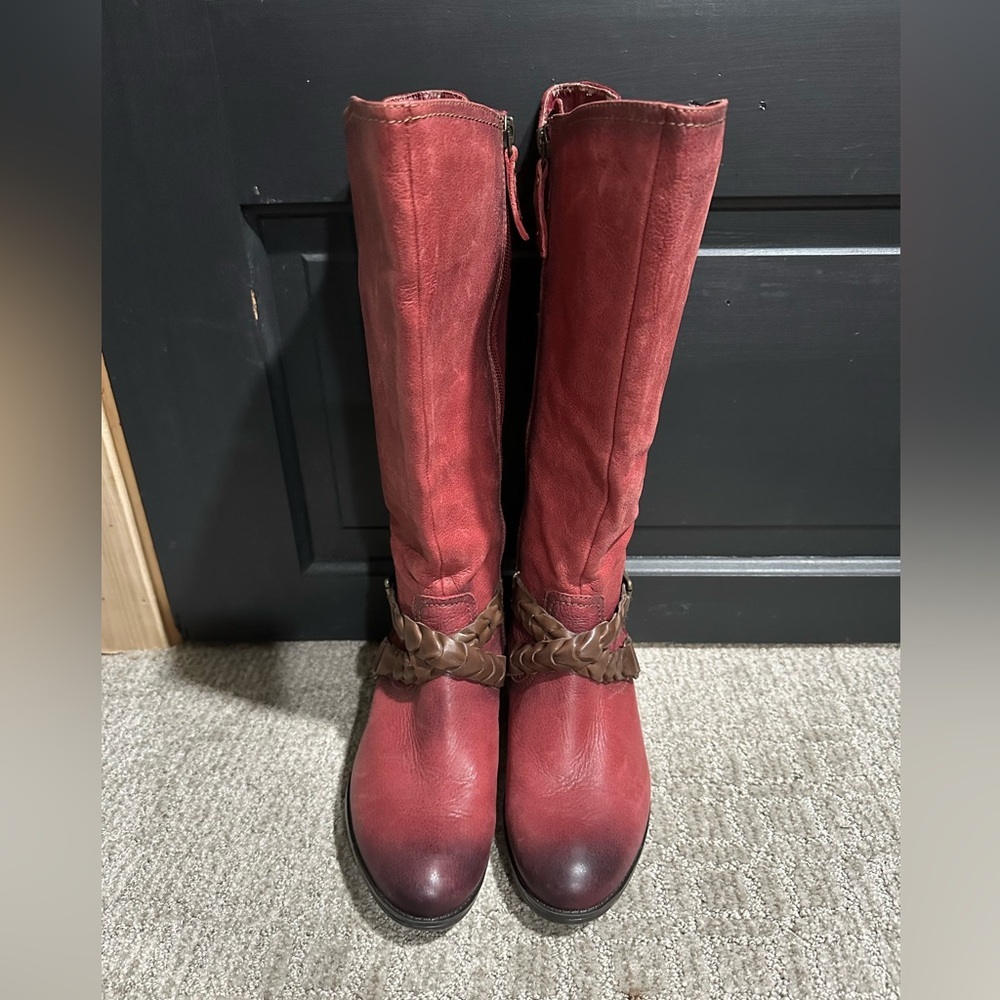 Earth Leather Tall Shaft Boots With Strap Detail Orchard Bordeaux‎ - Picture 2 of 7